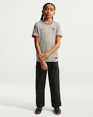 England x Palace Big Kids' Short-Sleeve Soccer Top. Nike.com